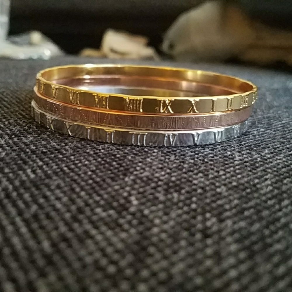 Weekend bracelets
